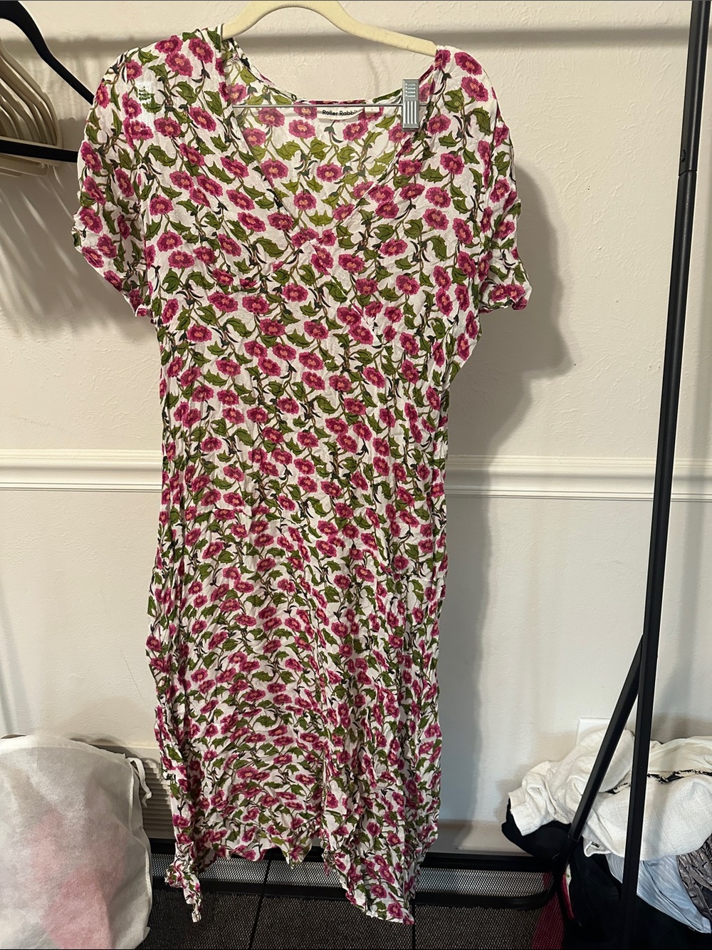 Roller RabbitFloral Pink and Green Short-Sleeve Women's Dress